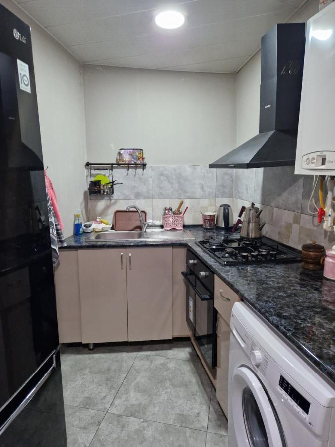 Larisa Apartment 트빌리시 외부 사진